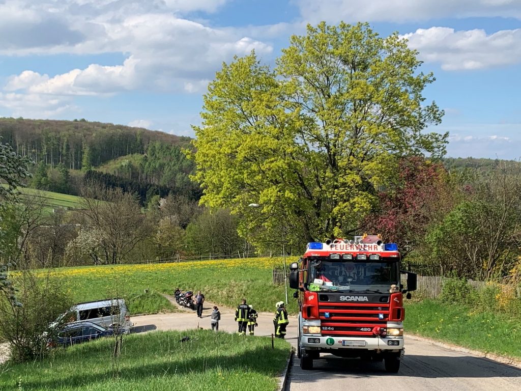 Mehr über den Artikel erfahren Motorradunfall mit Ölspur