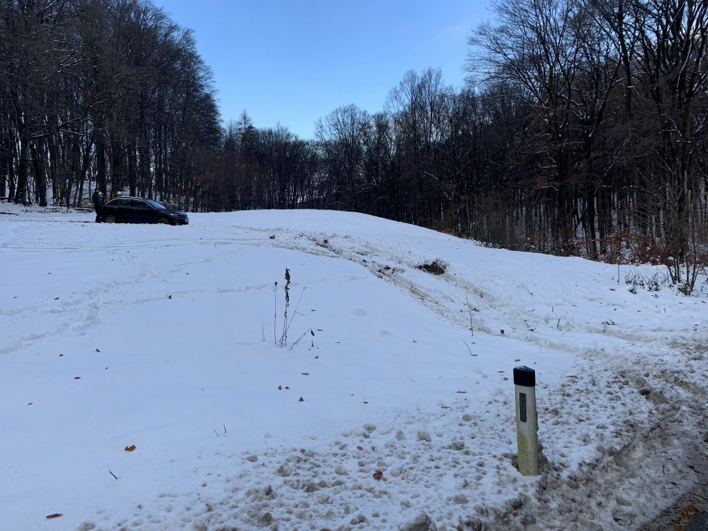 Mehr über den Artikel erfahren PKW-Bergung beim hängenden Stein