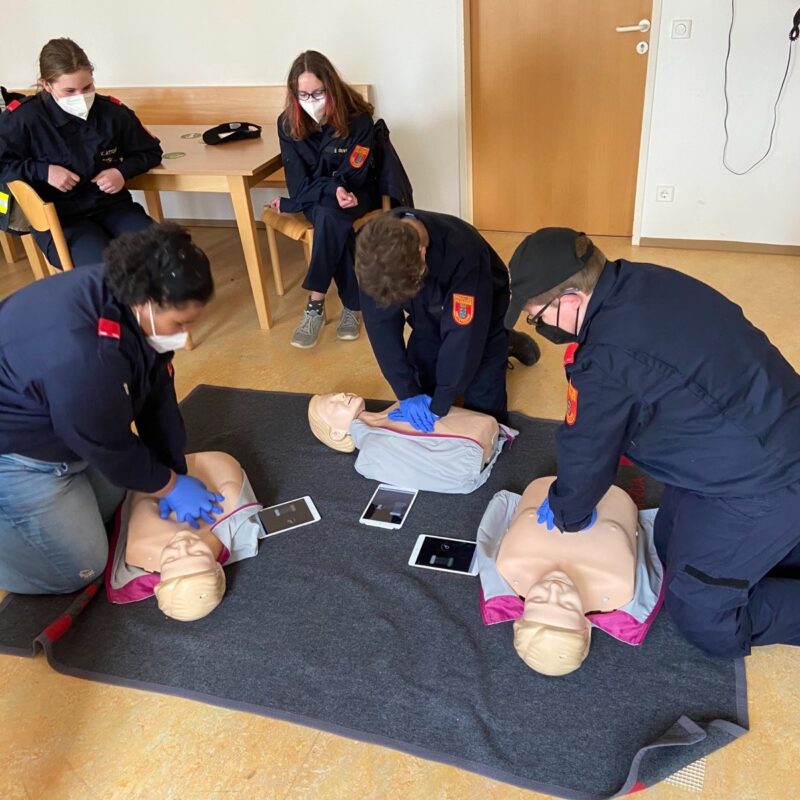 Erste-Hilfe-Kurs der Feuerwehrjugend
