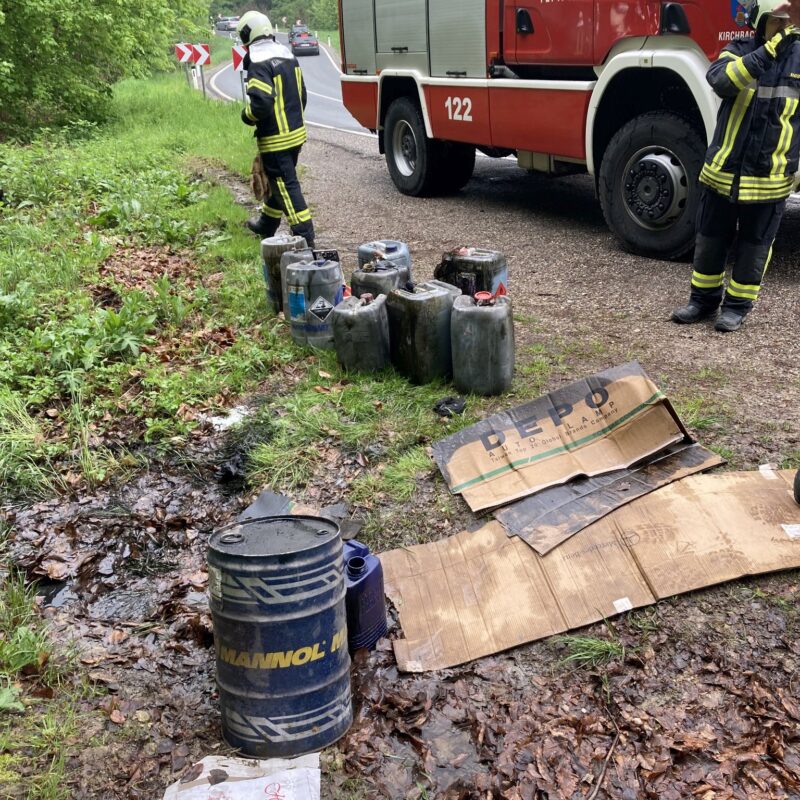 Schadstoffaustritt bei L120 im Bereich Moserhütte