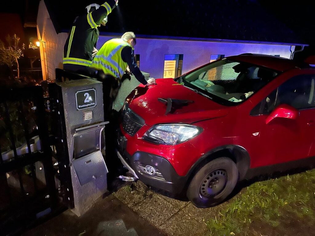 Mehr über den Artikel erfahren Fahrzeugbergung am Steinriegl