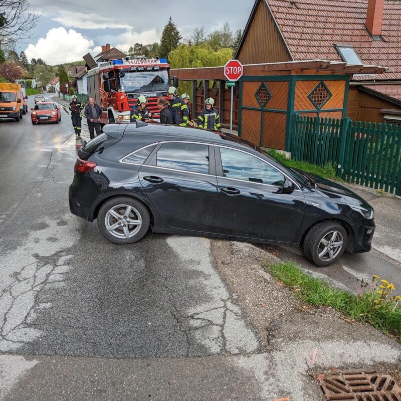 PKW-Bergung in Unterkirchbach