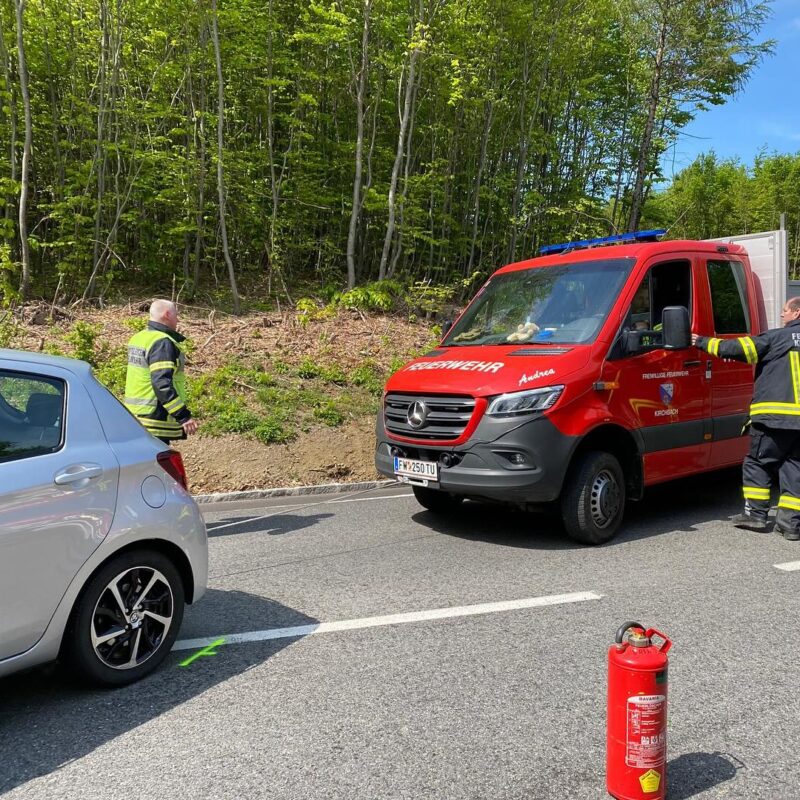 Verkehrsunfall mit Menschenrettung