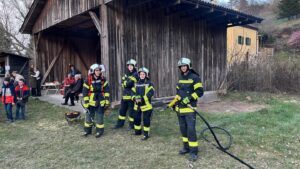 Mehr über den Artikel erfahren Winteraustreiben 2025