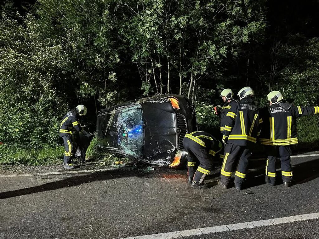 Auto überschlug sich auf der L120