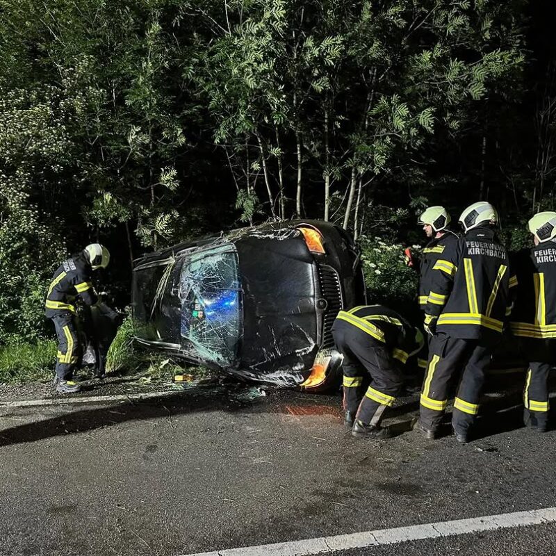 Auto überschlug sich auf der L120